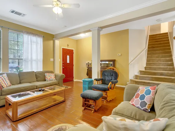 12215 Stable Ridge Dr, San Antonio, TX 78249