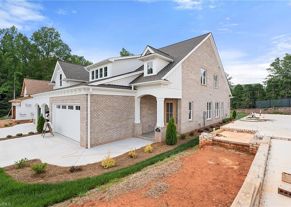 1st image of 1490 Longwood Village Ct