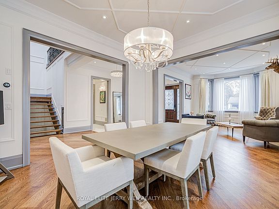 5th image of 300 Upper Highland Cres