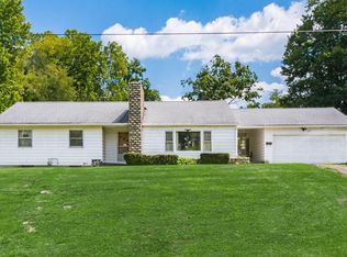 940 Walhonding Ave, Logan, OH 43138