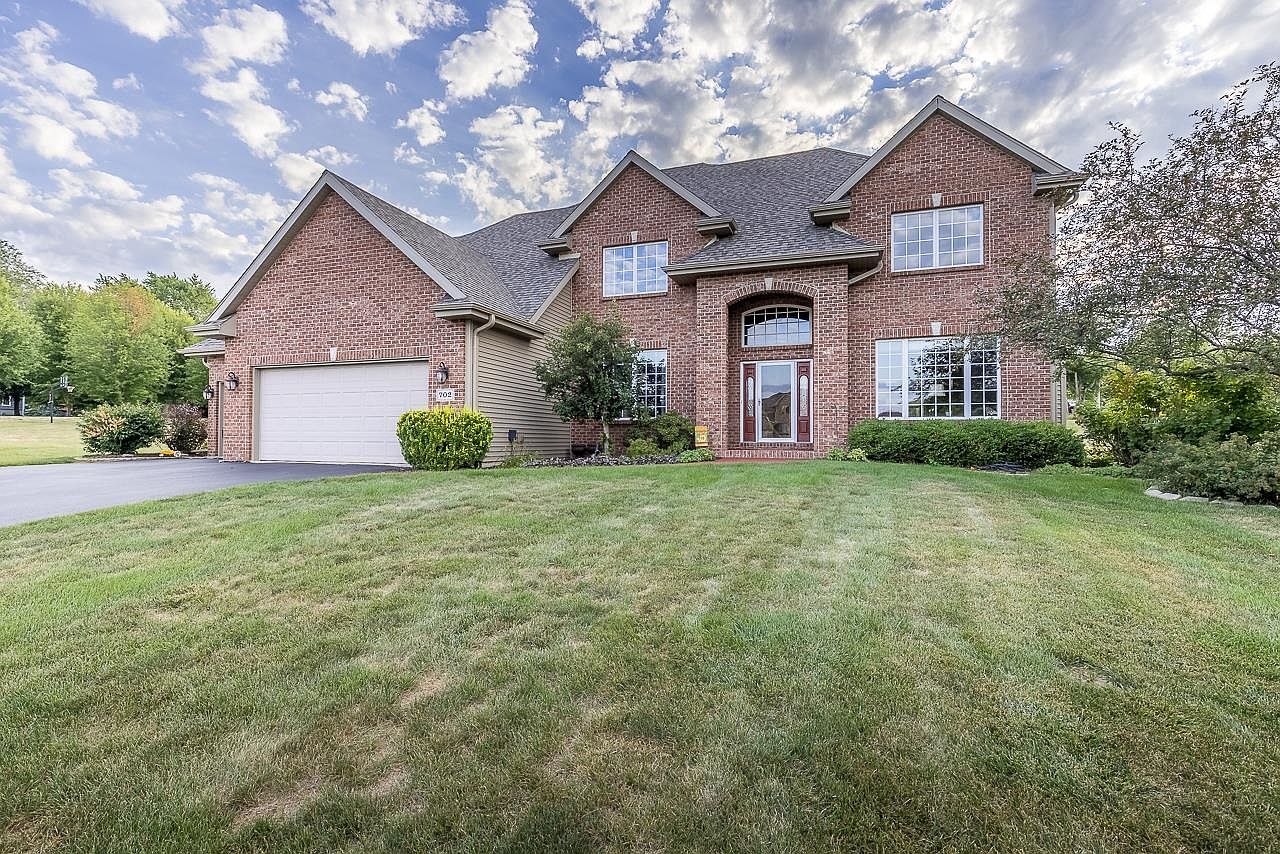 702 Greenlee Ct, Winnebago, IL 61088 Zillow