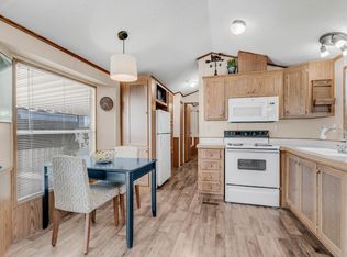 542 S Rock Hound Dr, Apache Junction, AZ 85119