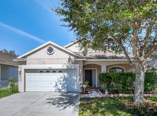 8042 Terrace Ridge Dr, Temple Terrace, FL 33637