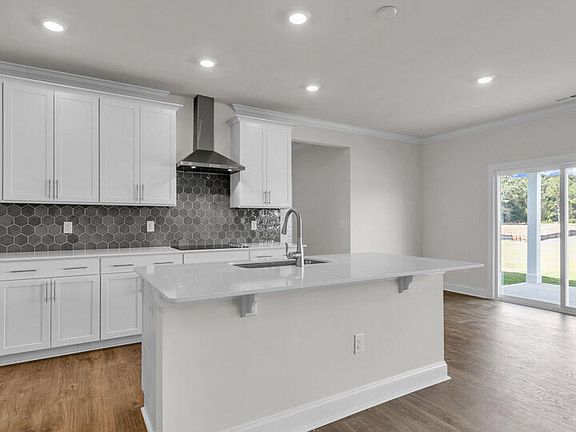 7th image of this home