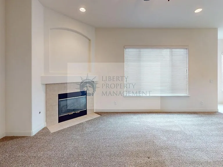 833 Branding Iron St — Photo 5