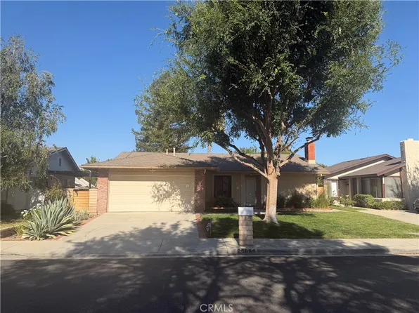 25864 Alegro Dr, Santa Clarita, CA 91355