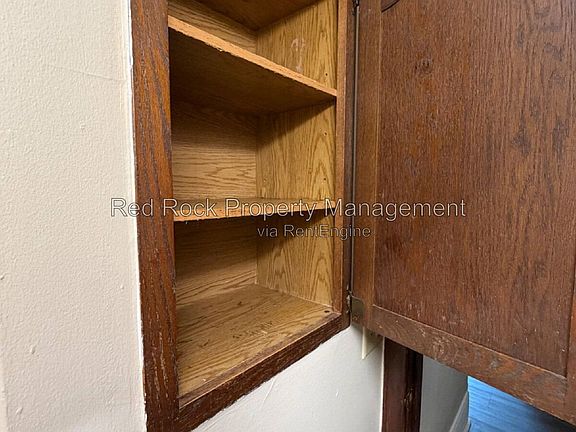 4th image of 732 Garfield Ave