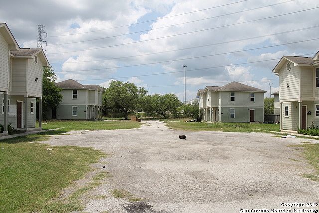 1st image of 768 Avondale Ave #3