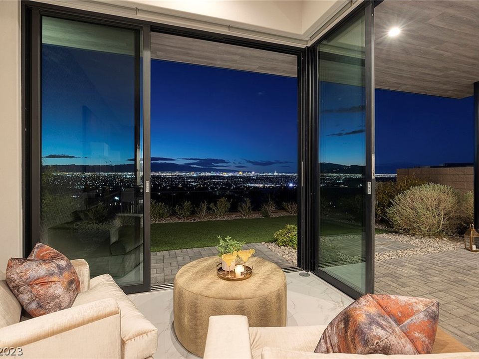1st image of 427 Serenity Point Dr