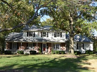 135 Colony Dr, Hudson, OH 44236
