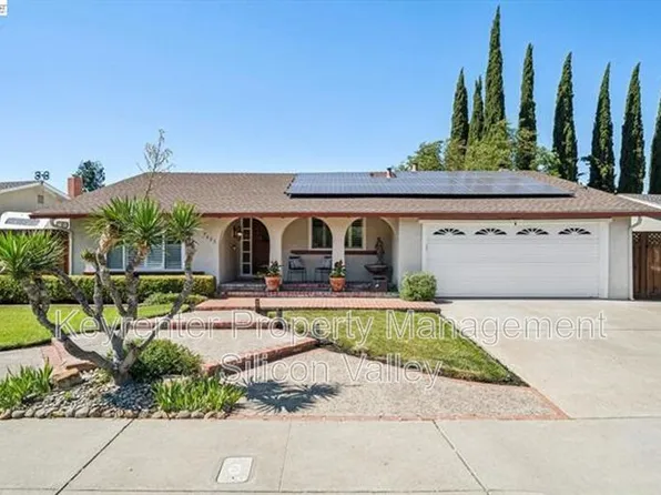 7403 Hillsdale Dr, Pleasanton, CA 94588