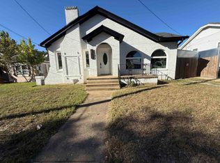 403 E Henderson St, Overton, TX 75684