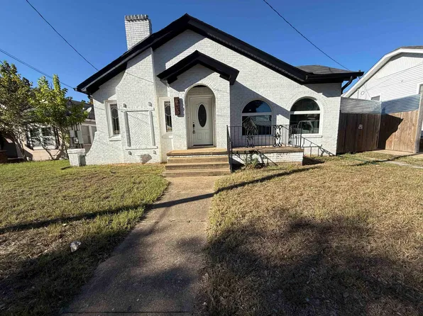 403 E Henderson St, Overton, TX 75684