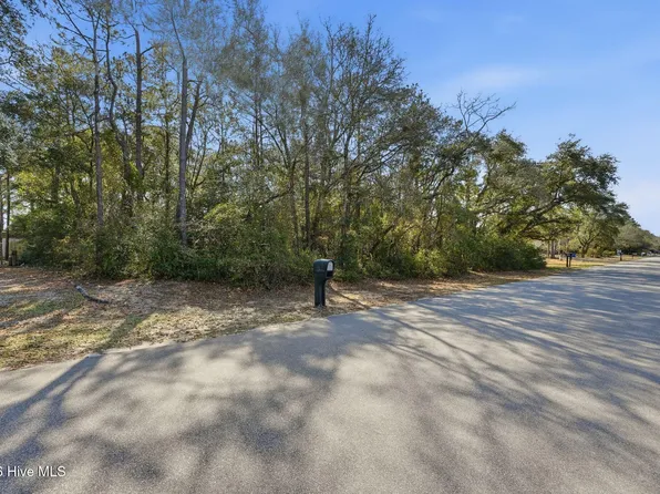 142 NE 1st St Lot 57&58, Oak Island, NC 28465