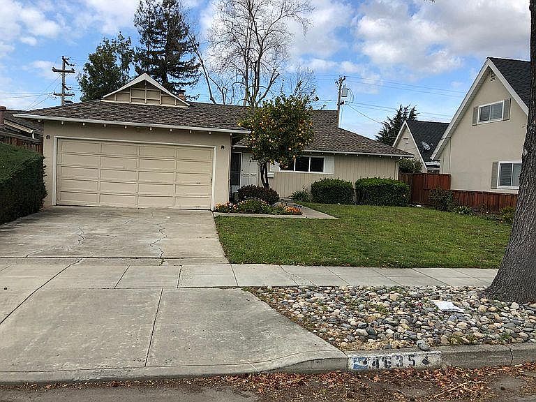 1st image of 635 Piper Dr