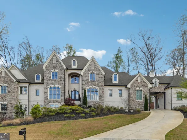 252 Traditions Dr, Alpharetta, GA 30004