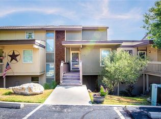 119 Comanche Point, Point Venture, TX 78645