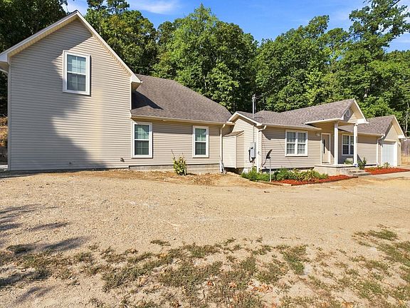 3rd image of 14837 Colonel Glenn Rd