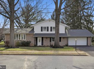 325 Balmer Rd, Lititz, PA 17543