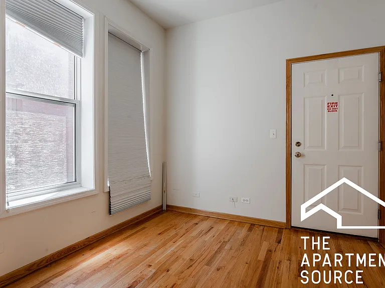 1446 N Leavitt St #2F — Photo 13