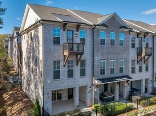 514 Clover Ln, Alpharetta, GA 30009