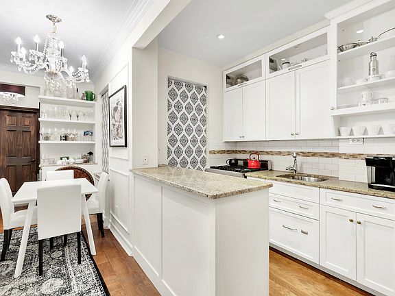 2nd image of 29 W 64th St APT 1G