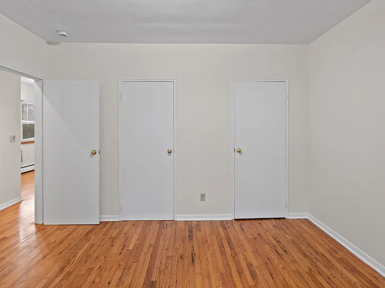 239 Crescent Ln #1 — Photo 8