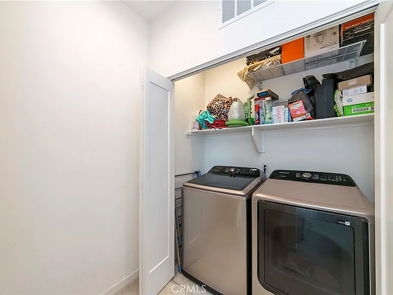 408 Hudson St — Photo 29