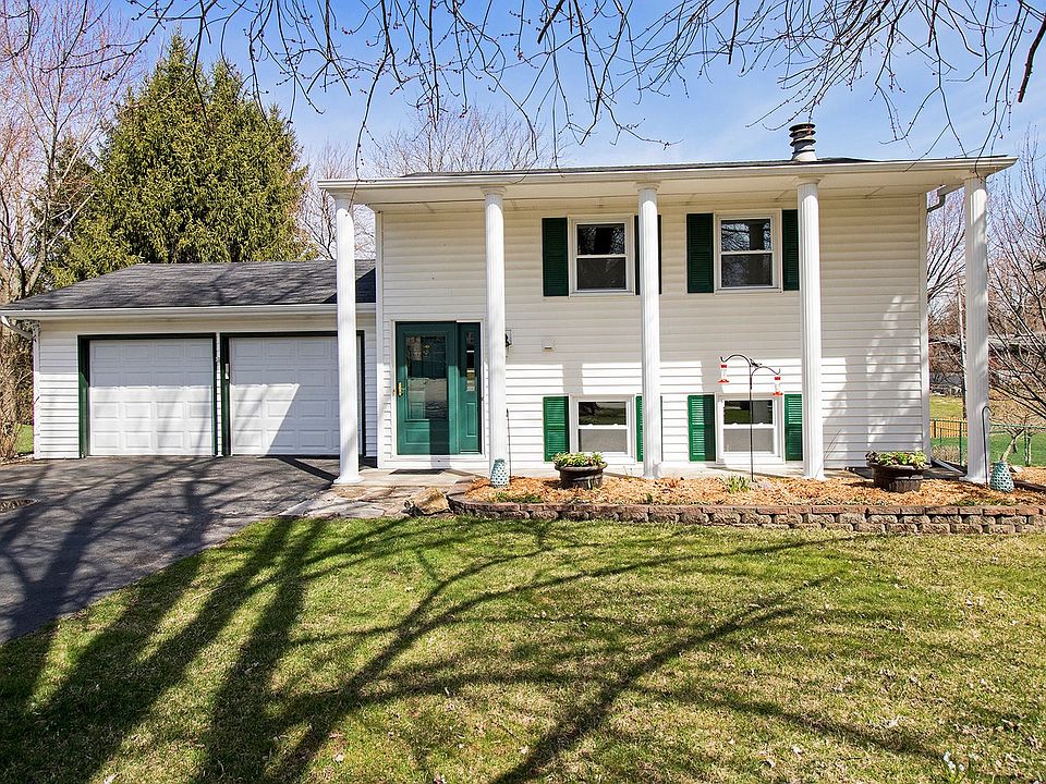 ~Welcome to 507 W Dolph  St.