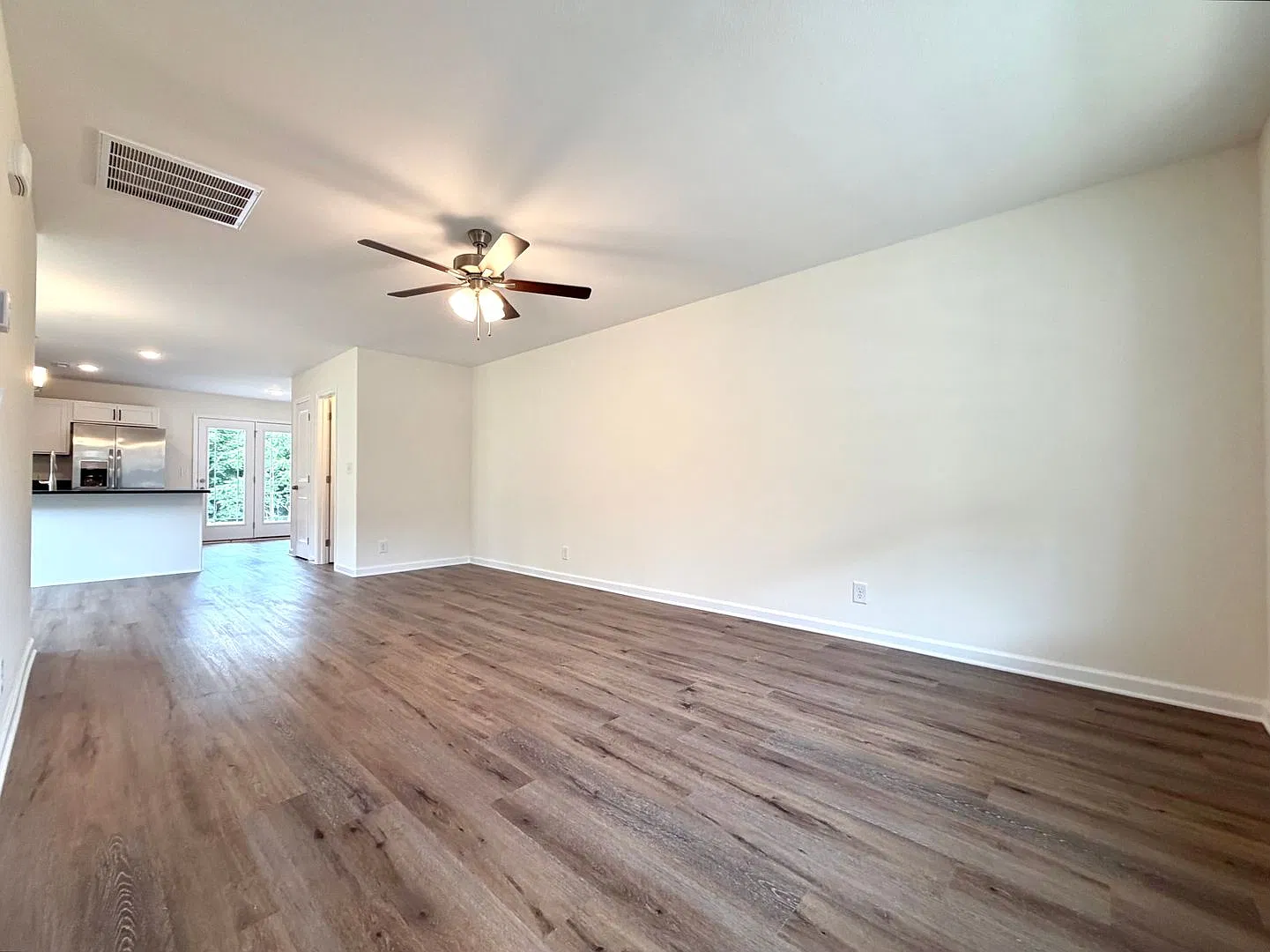 Serene Townhomes - 908 Peaceful Place — Photo 3