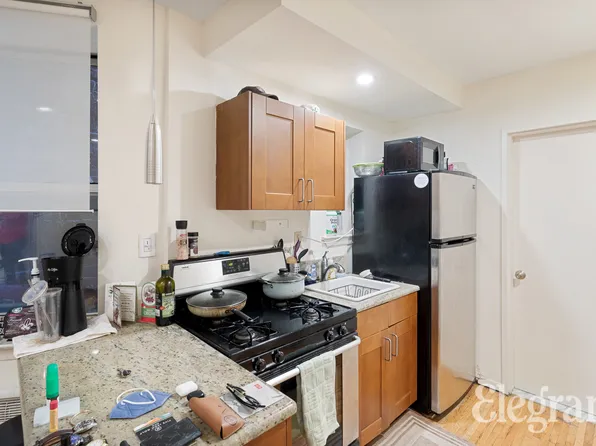 324 East 35th Street 2A image 5 of 6