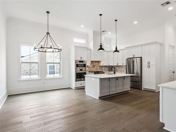 5th image of 1474 Mithra St