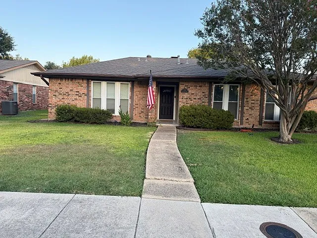 227 Edgewood Dr