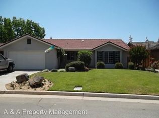 5481 W Sample Ave, Fresno, CA 93722