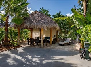 13584 Snook Cir, Naples, FL 34114