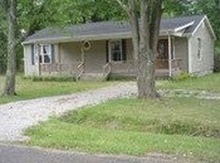 149 Rice St, Austin, IN 47102