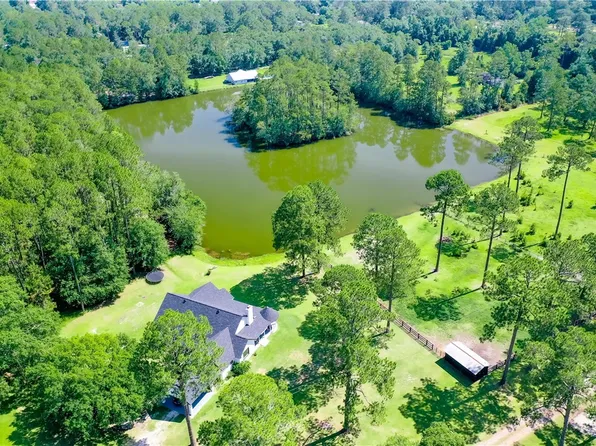 2204 & 2210 Gibbs St, Waycross, GA 31503