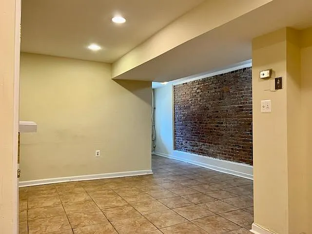 25 R St NW #BASEMENT — Photo 23