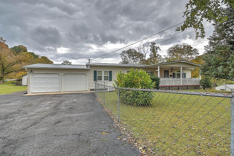 1st image of 315 Virginia Dr