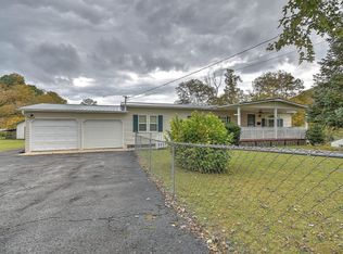 315 Virginia Dr, Kingsport, TN 37660
