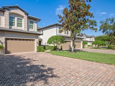 6049 Ashford LN #201, Naples, FL, 34110