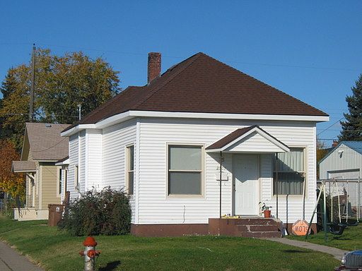 1st image of 2501 E Queen Ave