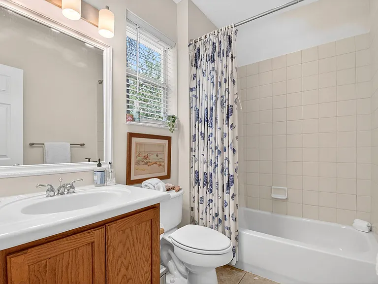 3271 Laurel Ridge Cir — Photo 17