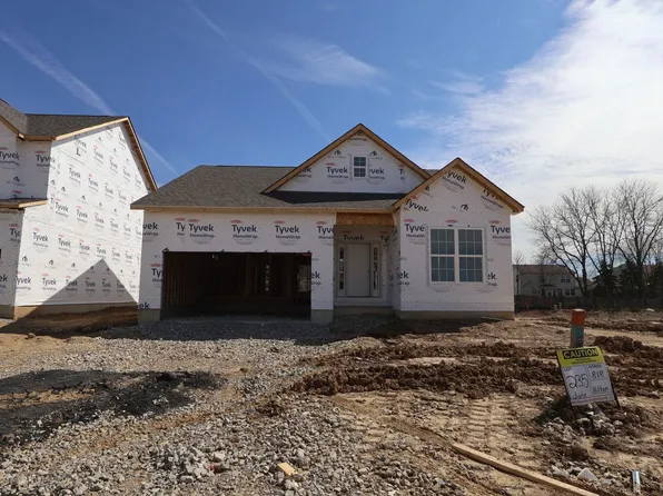 818 Hilton Dr, Reynoldsburg, OH 43068