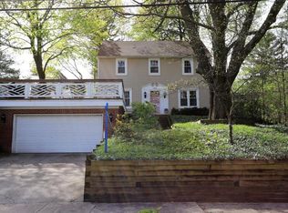 2336 Westchester Ln, Kalamazoo, MI 49008