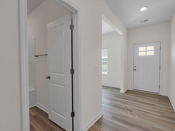 5th image of 1169 Melford Ave Lot 8
