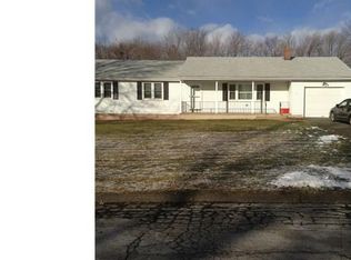 10 Maythorpe Dr, Windsor, CT 06095
