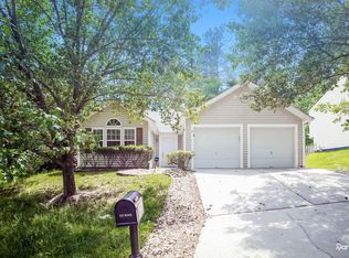 2 Sagar Ct, Durham, NC 27703