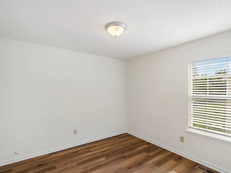 4302-4304 Cheryl Ct. — Photo 25