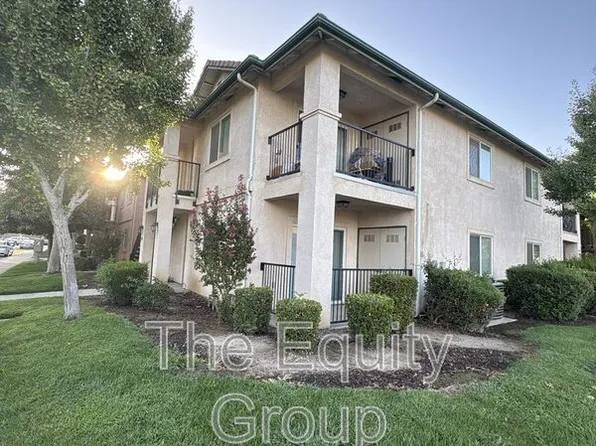2645 W Lark Ave, Visalia, CA 93291